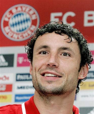 式加盟湖人 式加盟湖人