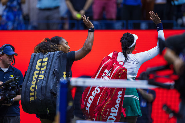 接球后一脚 接球后一脚